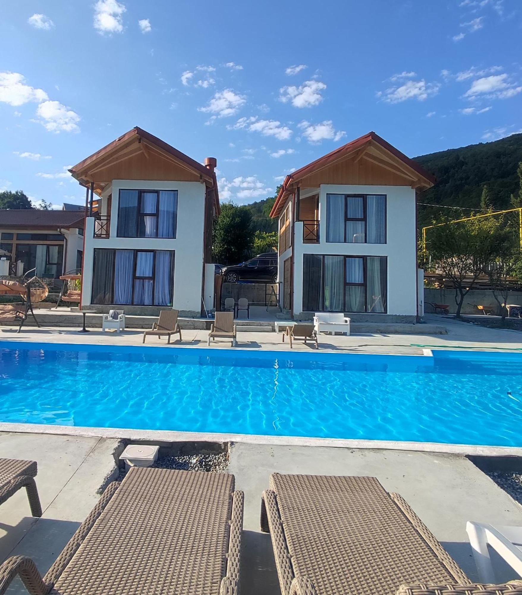 Belvedere Ambrolauri Exterior foto